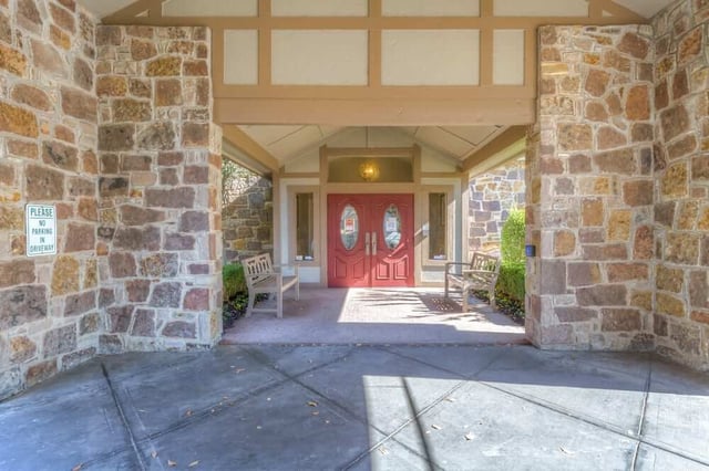 5_Country_Club_At_Woodland_Hills_GCREP_82