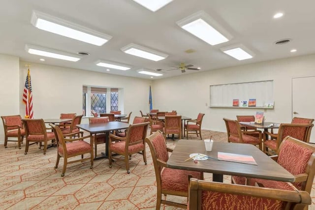 34_Country_Club_At_Woodland_Hills_GCREP_30
